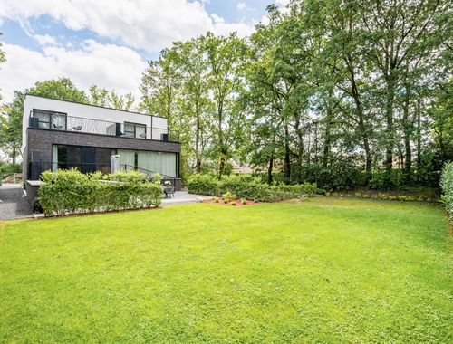                                         Moderne villa te koop in Zonhoven, € 1.195.000
