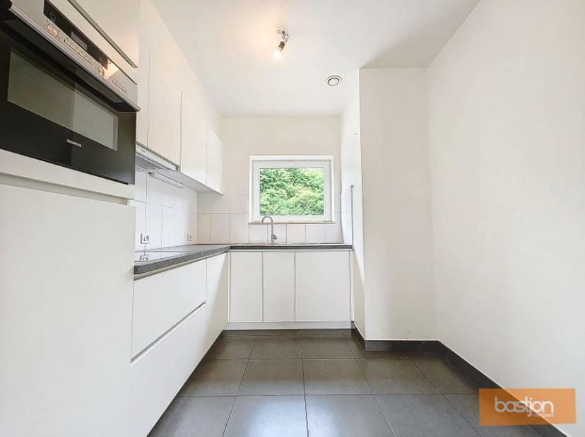 Aan de rand van Kortrijk vind je deze energiezuinige woning met EPC-label A, ideaal voor wie comfortabel en zuinig wil wonen.<br />
<br />
De woning o