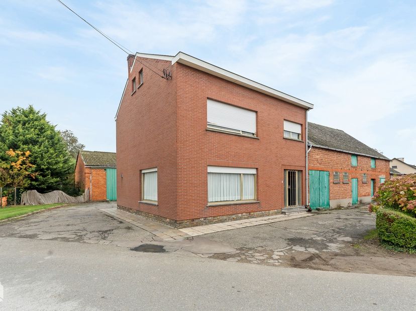 Huis te koop in Oude Tisseltbaan 4,
                    2811 Leest