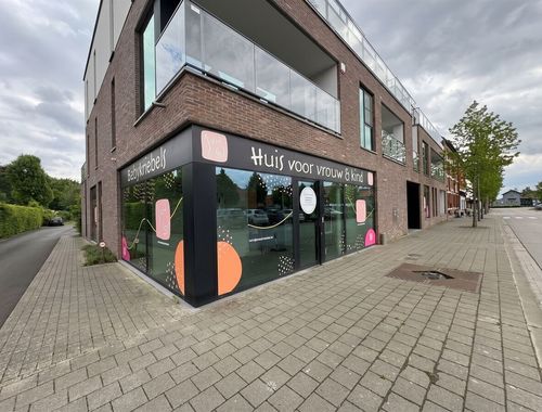                                         Bureaux à louer à Berchem, € 1.900
