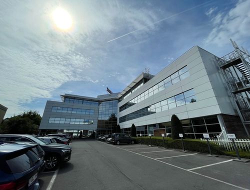                                         Espace de bureaux à louer à Wemmel, € 4.265
