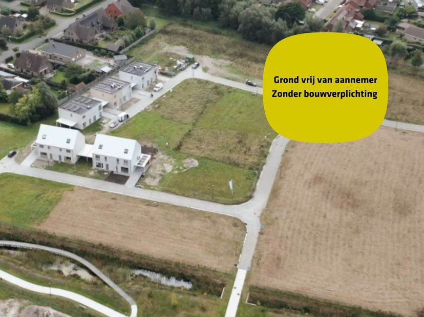 Lot 114 is een bouwgrond voor een open bebouwing en heeft een oppervlakte van 389 m² en ligt in een goedgekeurde en reeds aangelegde verkaveling in de