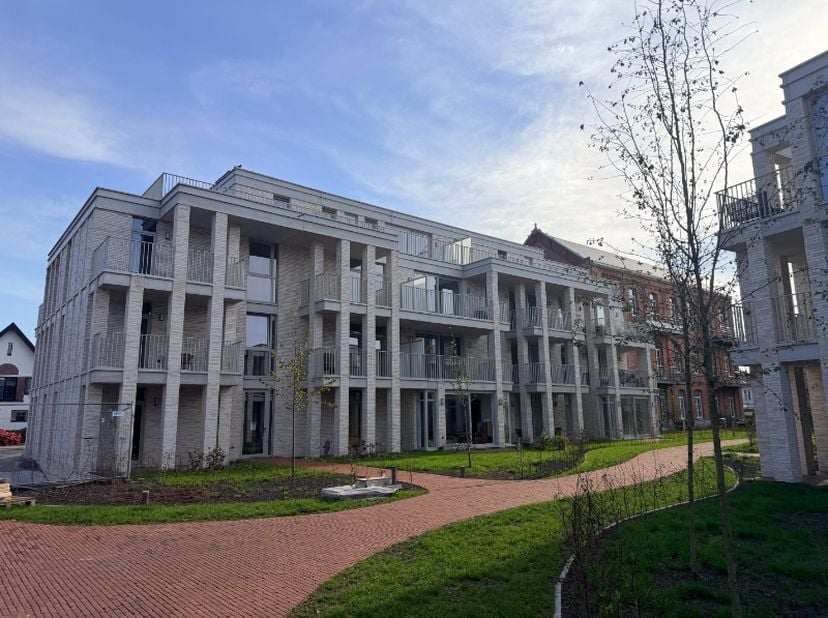 Appartement te huur in Zaffelare-Dorp 2A bus 102,
                    9080 Zaffelare