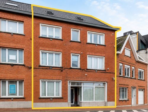                                         Appartementsgebouw te koop in Zottegem, € 349.000
