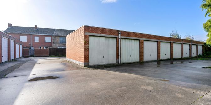 Garage à vendre à Vlamingenstraat 108, 8930 Menen