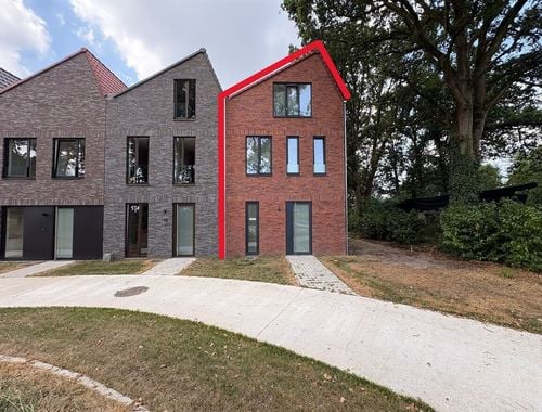                                         Eengezinswoning te huur in Herentals, € 1.550
