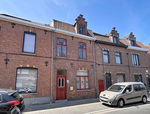                                         Woning te koop in Assebroek, € 374.000

