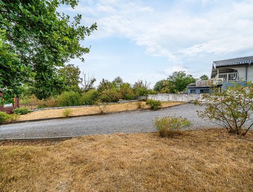                                         Grond te koop in Noiseux, € 40.000
