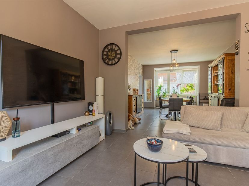 Bien professionnel à vendre
                    à 9280 Lebbeke