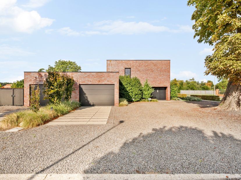 Huis te koop in Kolonie 61,
                    3920 Lommel