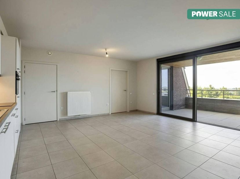 Cet appartement d'une chambre lumineux et bien entretenu est situé dans un endroit calme et agréable de la Stationstraat à Moorslede. L'emplacement ce