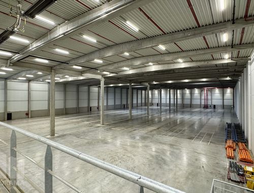                                         Bedrijfsgebouw te huur in Boom, € 41.000
