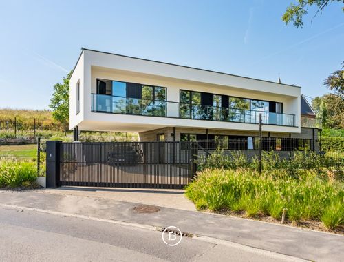                                         Woning te koop in Ronse, € 946.000
