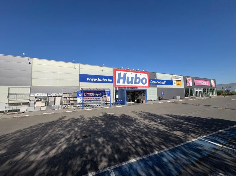 Bien professionnel à louer
                    à 2610 Wilrijk