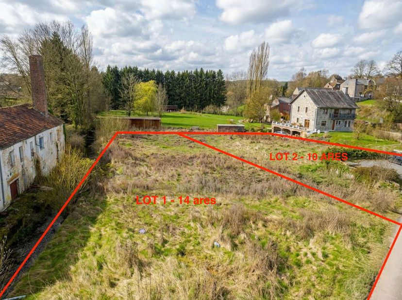 Easyhome a le plaisir de vous proposer ce terrain (LOT 1) d’une superficie d'environ 14 ares, idéalement situé dans le village de Morialmé, au cœur d’