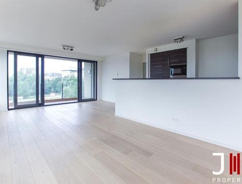                                         Appartement te huur in Sint-Lambrechts-Woluwe, € 1.650

