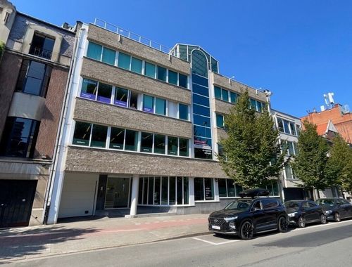                                         Kantoor te huur in Antwerpen, € 1.576,67
