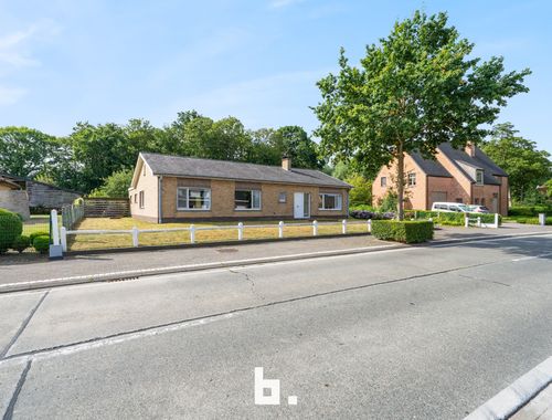                                         Bungalow te koop in Oedelem, € 440.000
