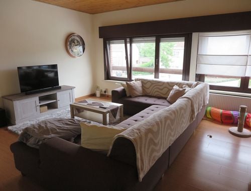                                         Duplex te huur in Oosteeklo, € 750
