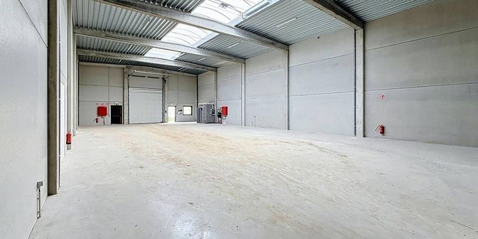 Bedrijfsvastgoed te huur in Durmakker 55, 9940 Evergem