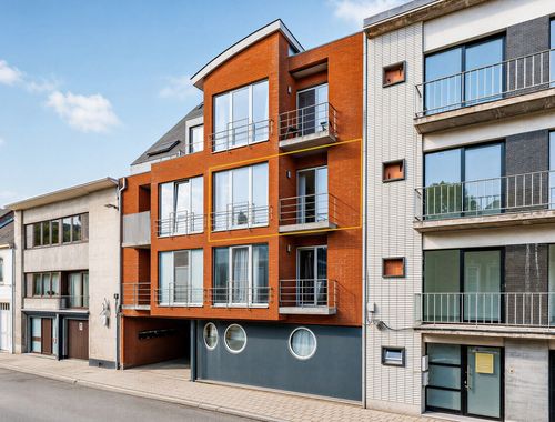                                         Appartement te koop in Erembodegem, € 249.000
