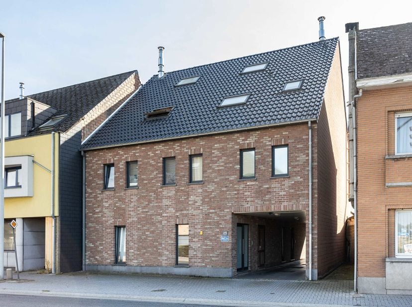 Appartement te koop in Schoonaardebaan 28 bus 4,
                    9200 Schoonaarde