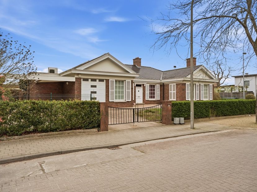 Maison à vendre à Stasegemdorp 38,
                    8530 Harelbeke