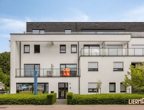                                         Appartement à vendre à Gijzegem, € 299.000
