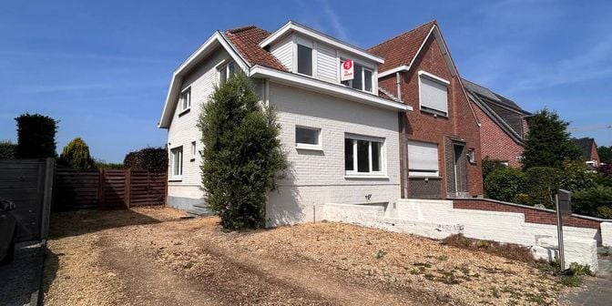Huis te huur in Eikenlaan 24, 8500 Kortrijk