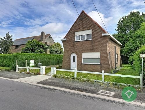                                         Maison à vendre à Aartrijke, € 242.000
