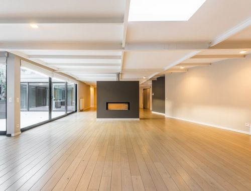                                         Appartement à louer à Etterbeek, € 4.500
