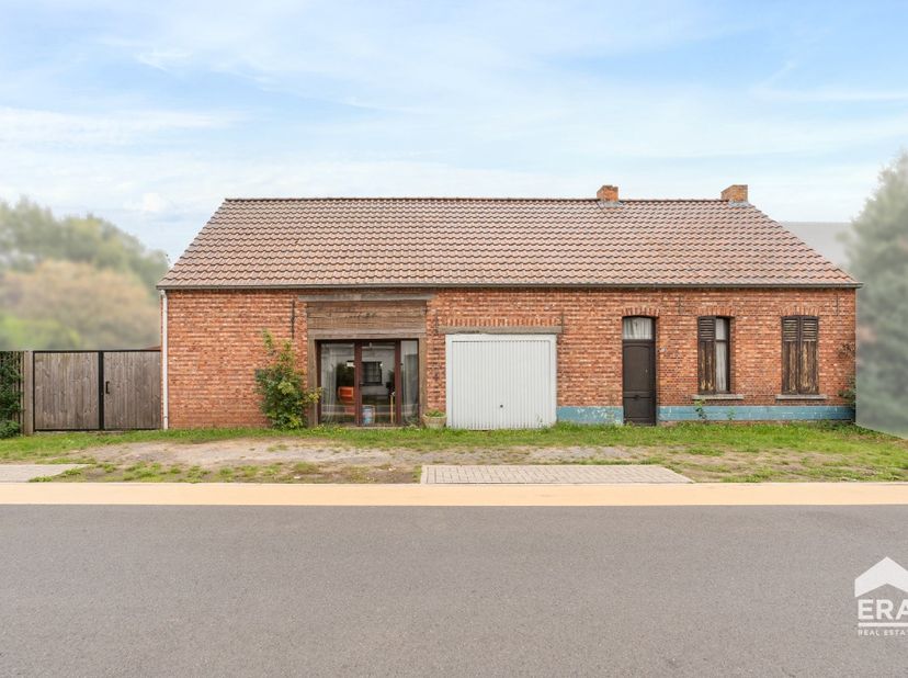 Huis te koop in Ongelberg 152,
                    2490 Balen