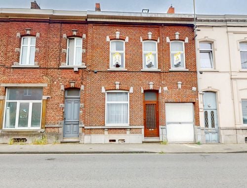                                         Maison à vendre à La Louvière, € 135.000
