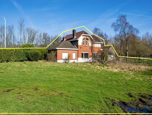                                         Woning te koop in Merelbeke, € 299.000
