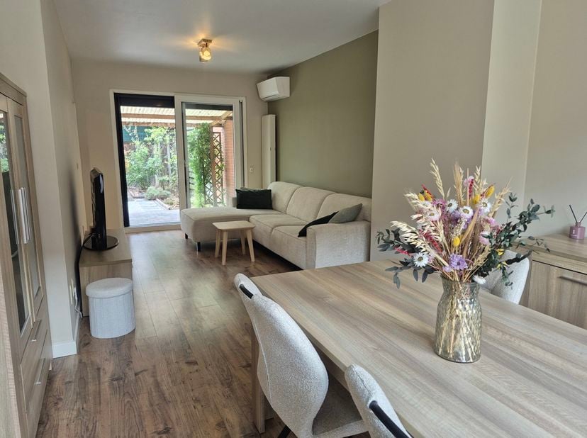 Bezoek deze woning tijdens KIJKDAGen op 2 september (woensdag) 17-18u en 5 september (zaterdag) 11-12u – inschrijvingen via email info@devastgoedkonin