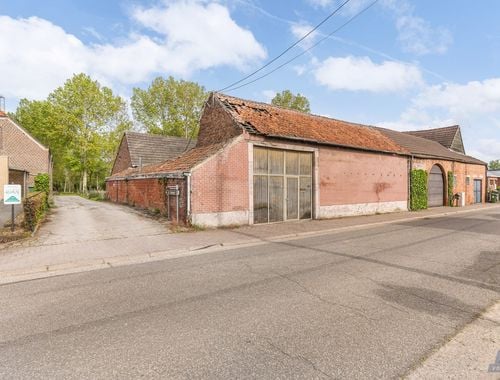                                         Ferme à vendre à Halle-Booienhoven, € 139.000
