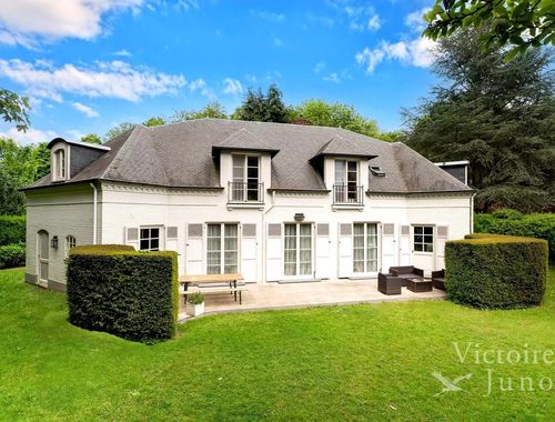                                         Woning te huur in Sint-Pieters-Woluwe, € 4.950
