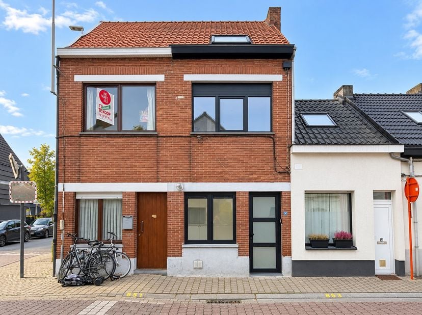 Huis te koop in Zuidmoerstraat 149,
                    9900 Eeklo