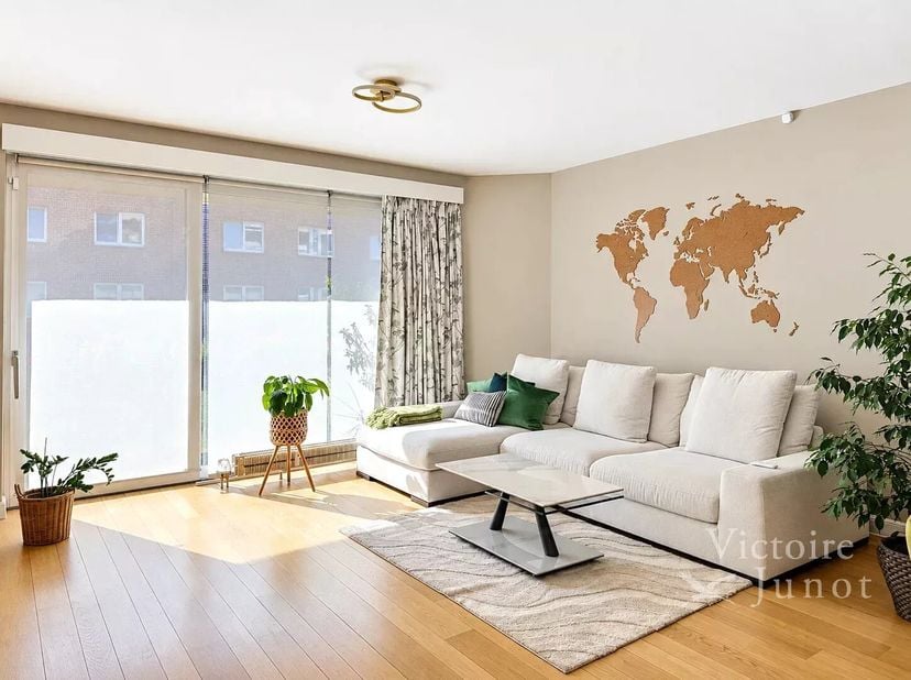 Appartement te huur in ,
                    1150 Sint-Pieters-Woluwe
