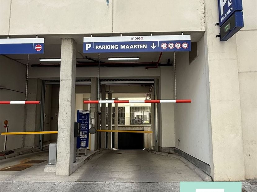 Garage te huur in Leopoldstraat 1,
                    2800 Mechelen