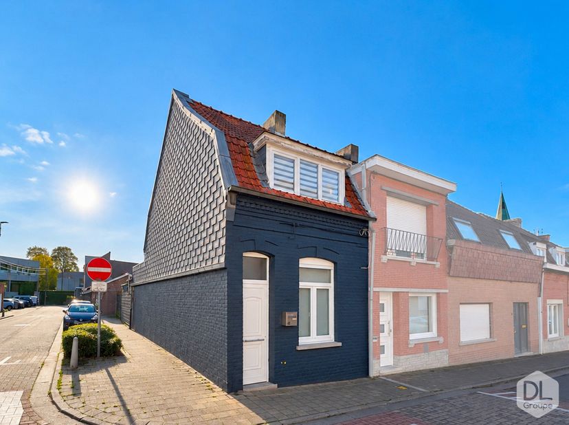 Huis te koop in ,
                    7700 Moeskroen