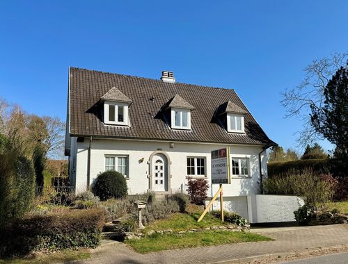                                         Villa à vendre à Waterloo, € 715.000
