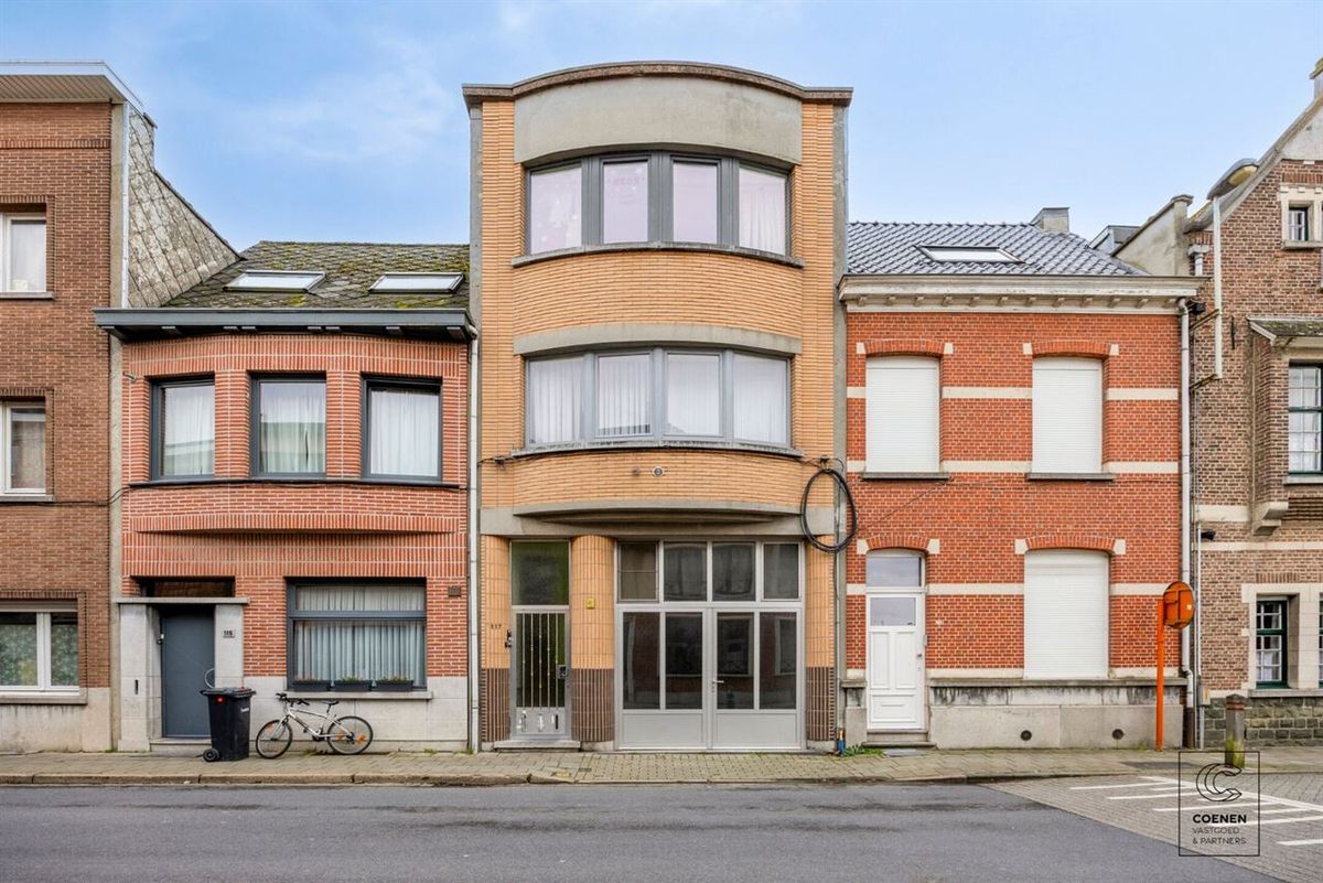 Appartementsgebouw te koop