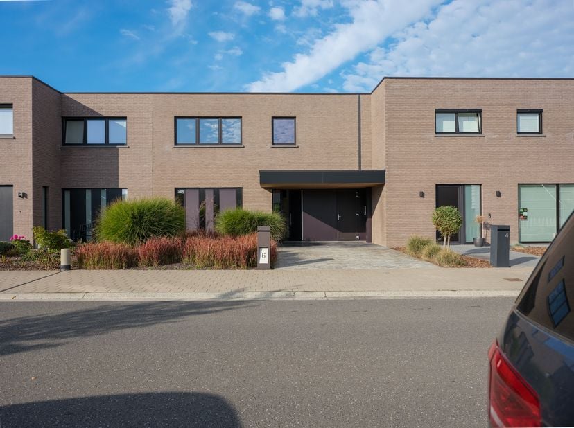 Huis te koop in Forum 6,
                    8870 Izegem
