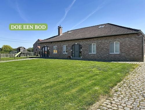                                         Woning te koop in Neerlinter, € 425.000
