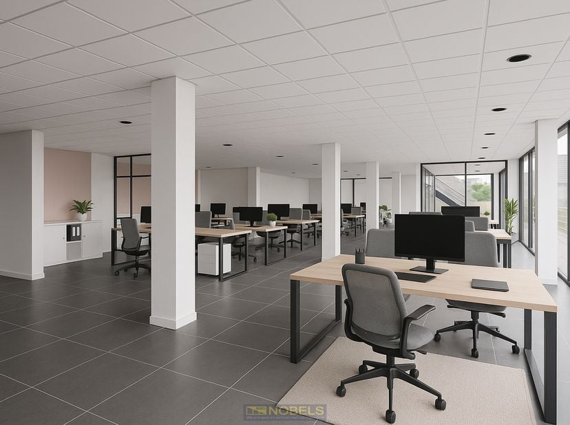 Te huur, ideaal gelegen commercieel pand (550m²) langs de N60 in Kruisem<br />
<br />
VEELZIJDIG COMMERCIEEL PAND MET ZÉÉR VEEL VISIBILITEIT en een VL