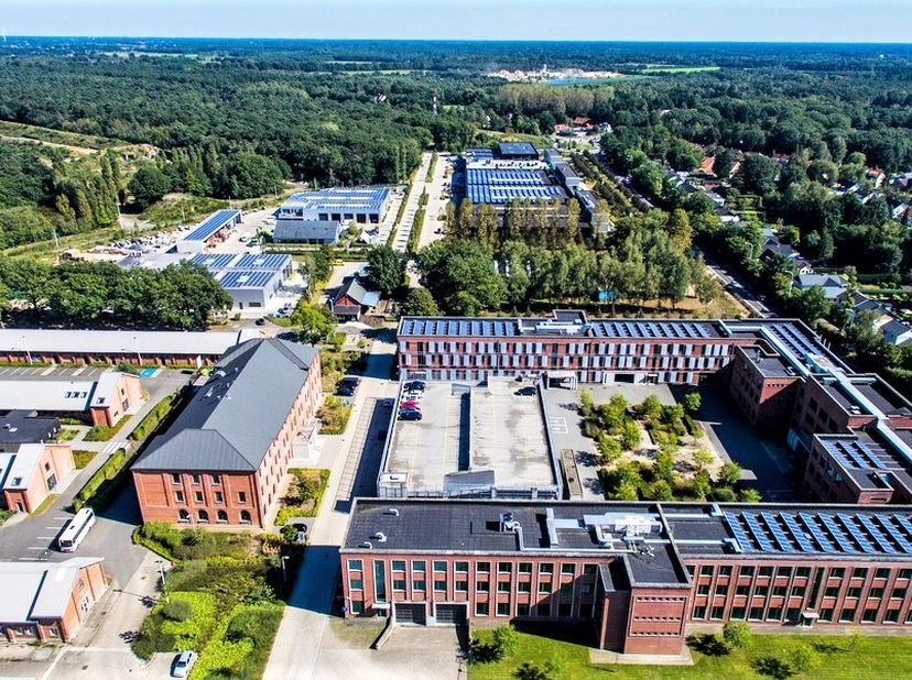 Bien professionnel à louer à Ruiterijschool 1 - FOD boîte 0+1+2,
                    2930 Brasschaat