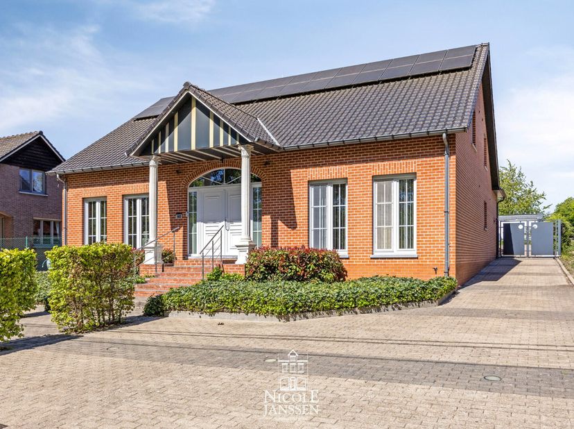 Maison à vendre
                    à 3530 Helchteren