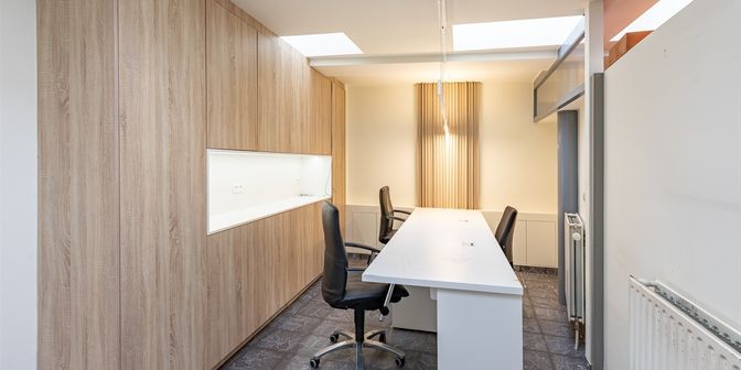 Bedrijfsvastgoed te koop in Van Cromphoutstraat 21, 9230 Wetteren