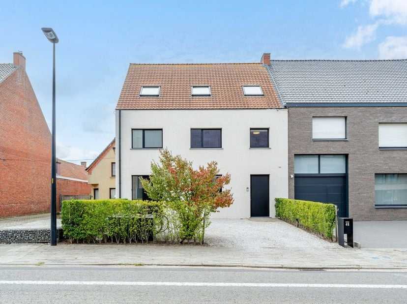 Maison à vendre à Lichterveldestraat 46,
                    8750 Zwevezele